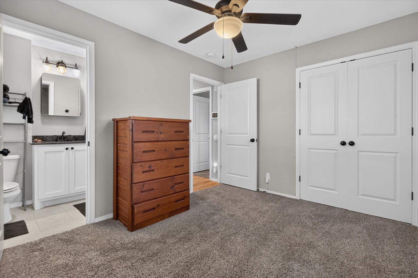 107 Mockingbird Property Photo 13