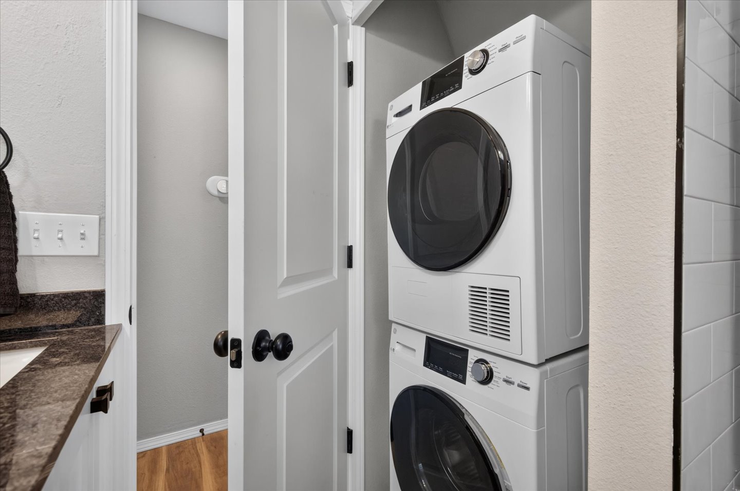 107 Mockingbird Property Photo 18