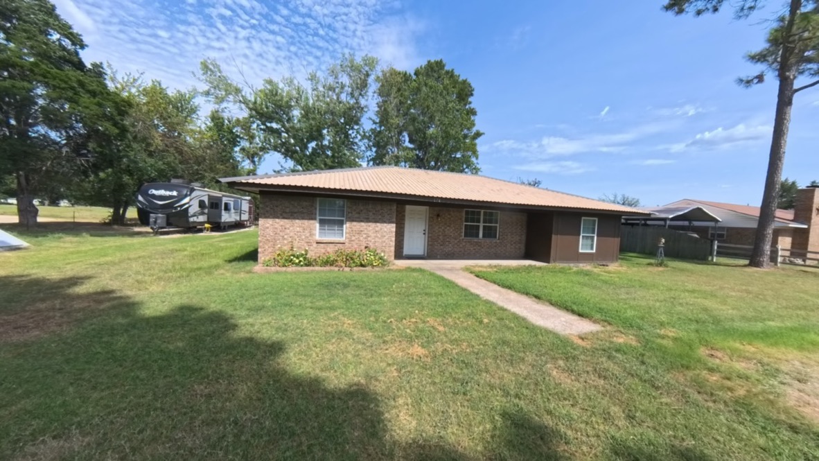 174 Hummingbird Circle Property Photo 2