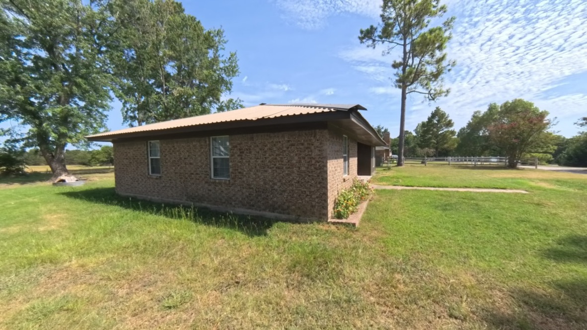 174 Hummingbird Circle Property Photo 32