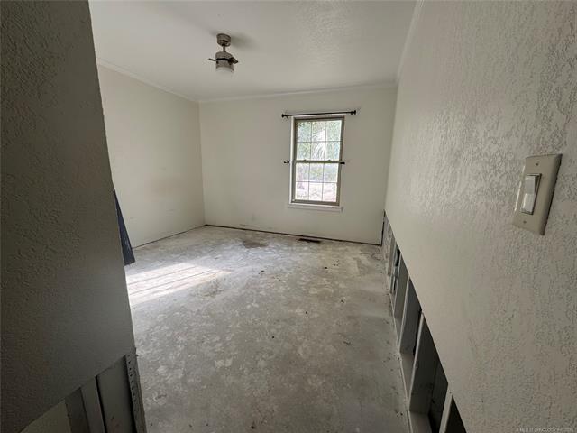 1805 N Hickory Place Property Photo 12