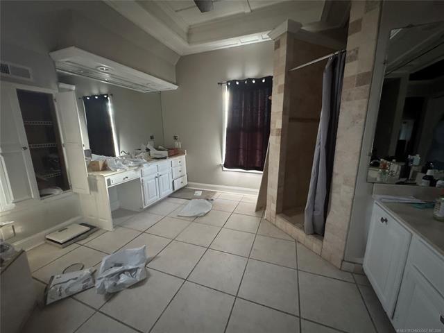 1805 N Hickory Place Property Photo 22