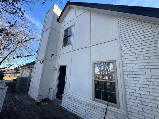 1805 N Hickory Place Property Photo 33