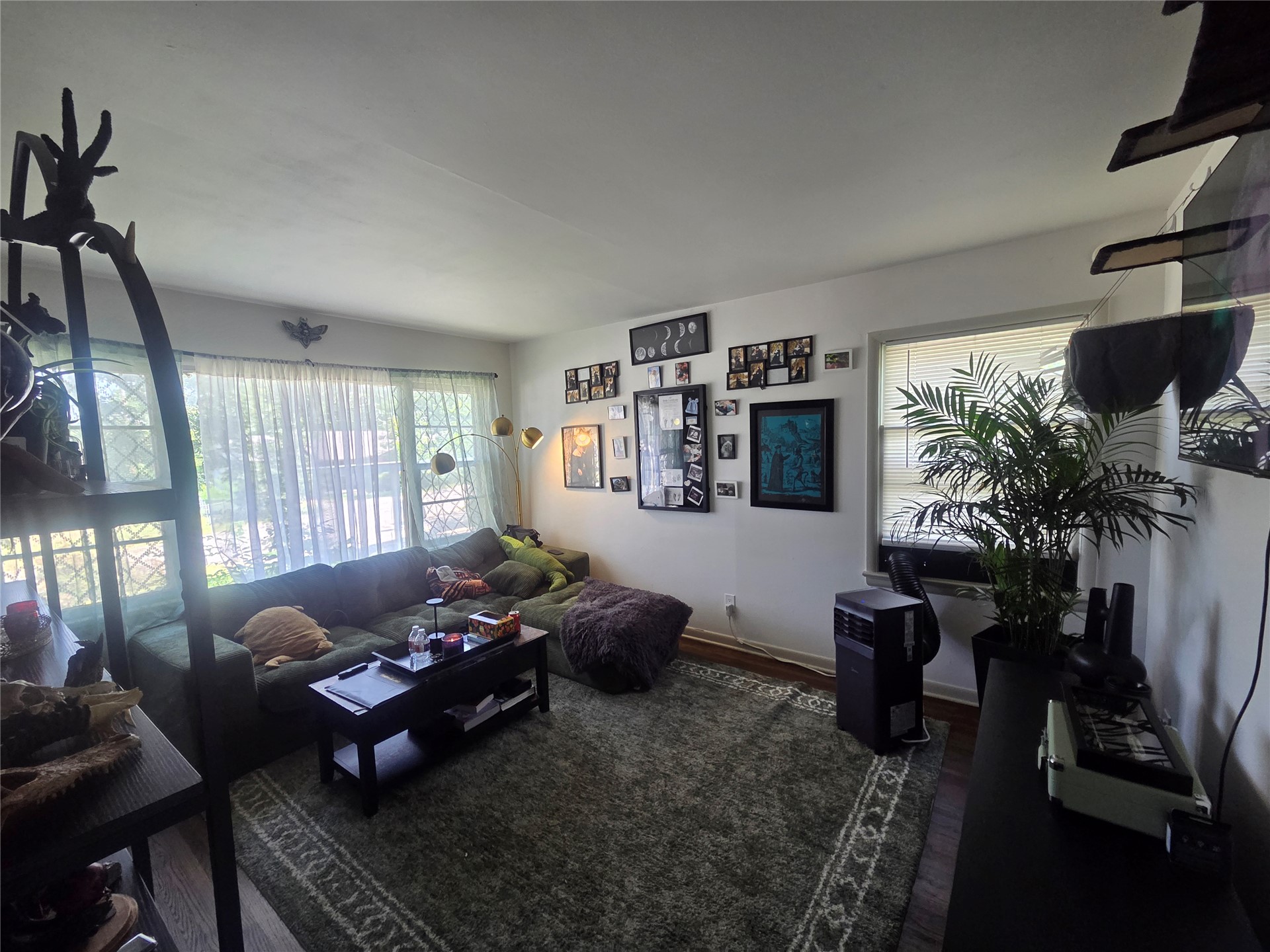2020 W 46th Street Property Photo 6