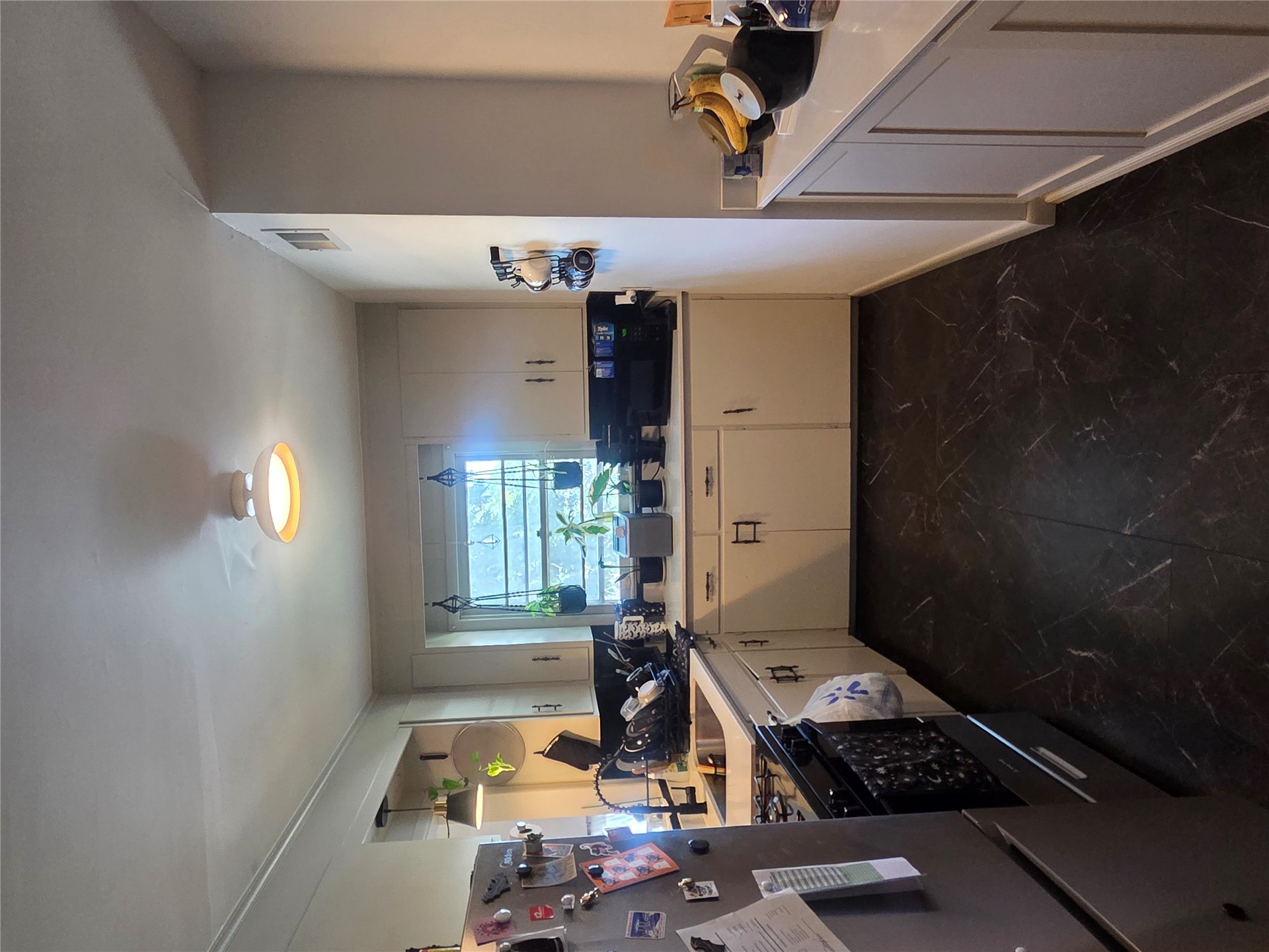 2020 W 46th Street Property Photo 12