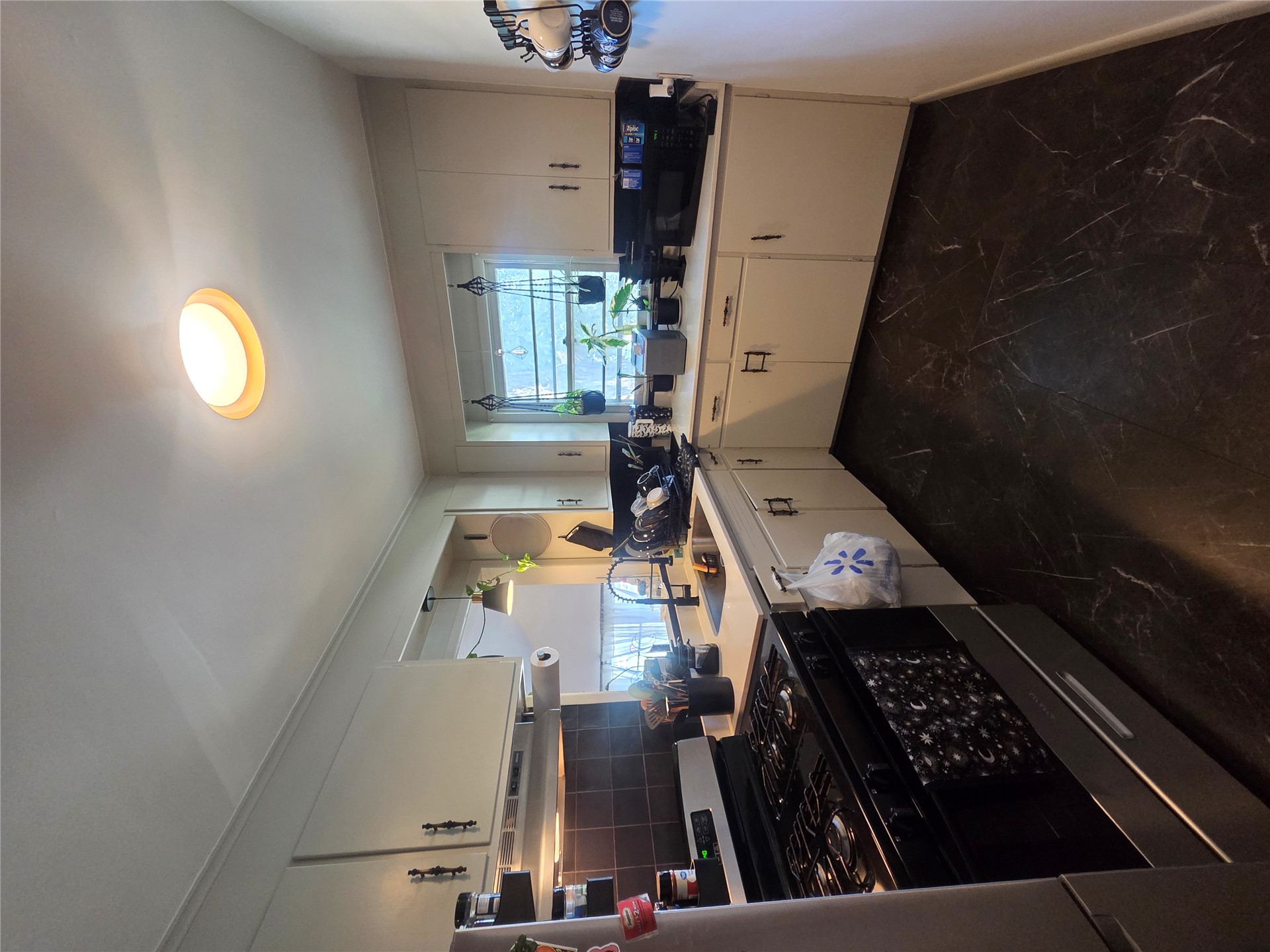 2020 W 46th Street Property Photo 13