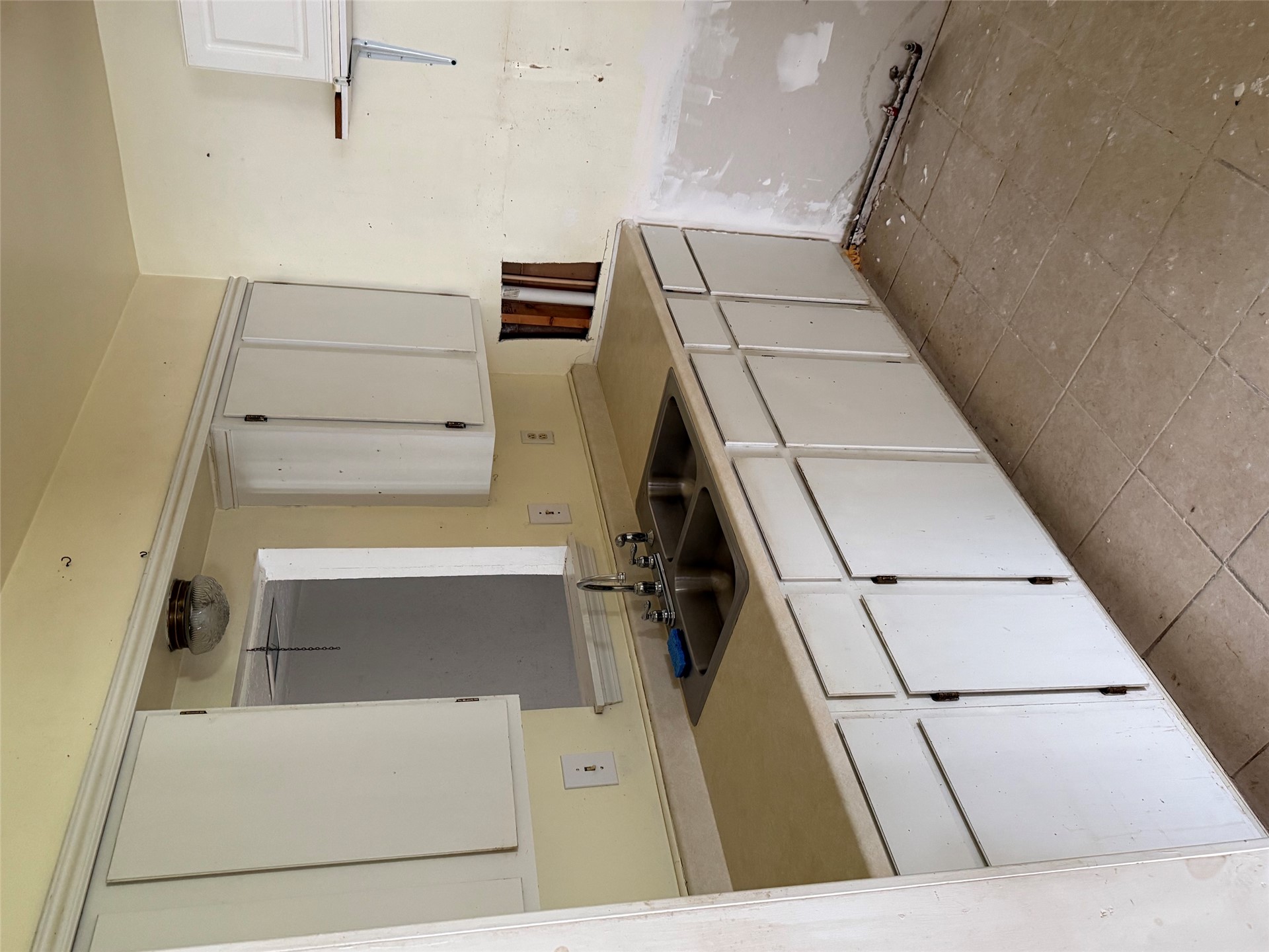 417705 E 1210 Road Property Photo 7