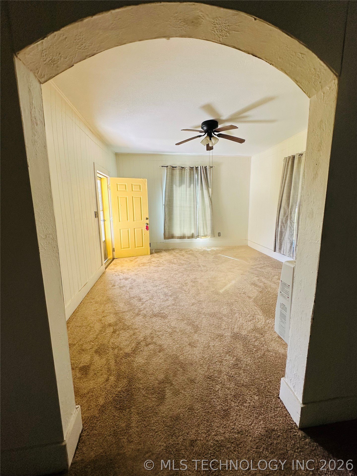213 W Monroe Property Photo 15