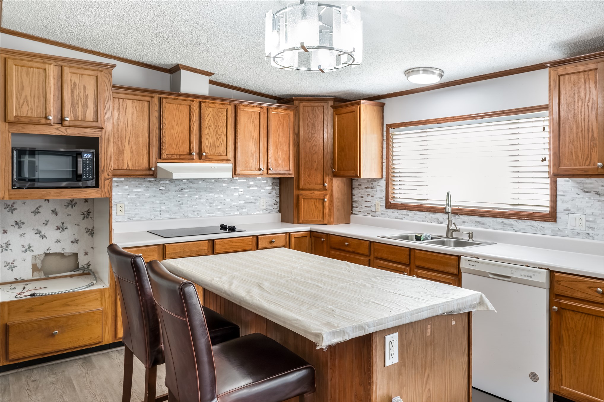 436257 E 210 Road Property Photo 7