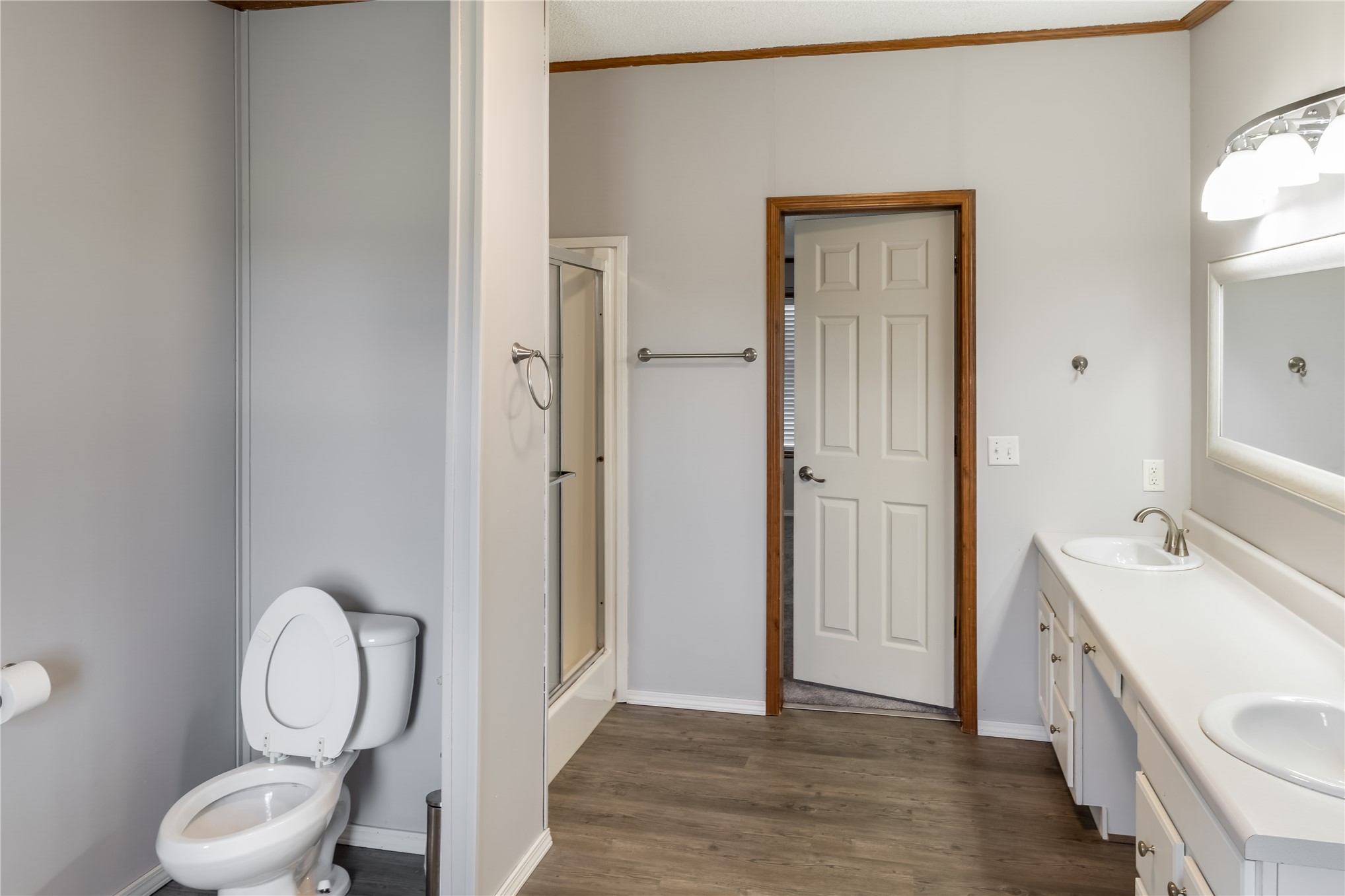 436257 E 210 Road Property Photo 10