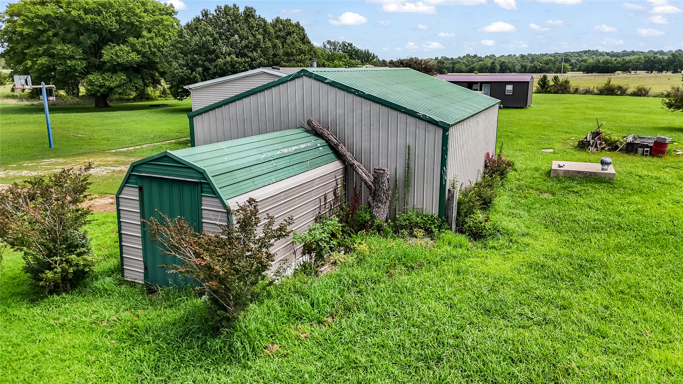 436257 E 210 Road Property Photo 23