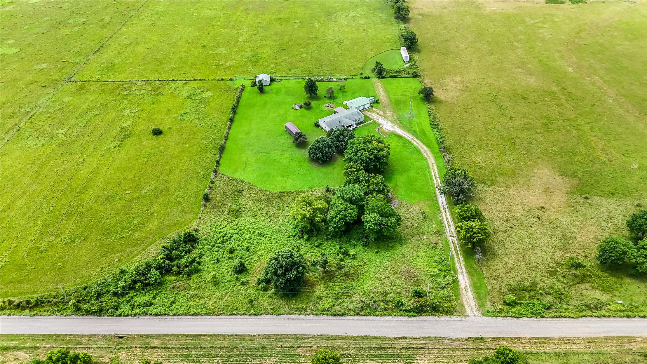 436257 E 210 Road Property Photo 31