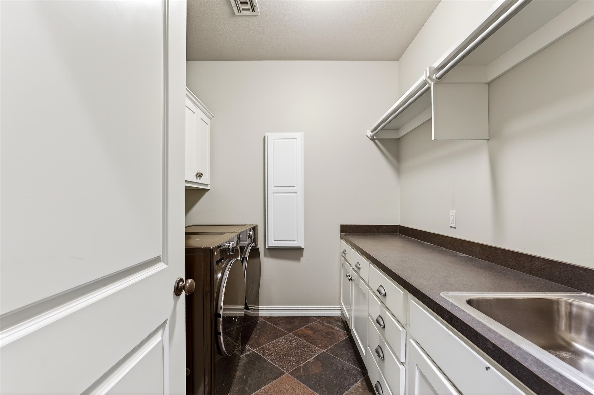 10529 S 92nd East Circle Property Photo 33