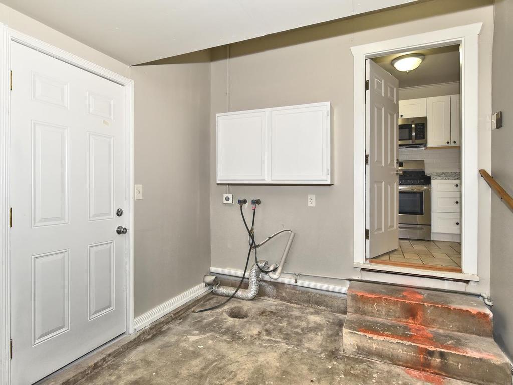 337 S 48th West Avenue Property Photo 11