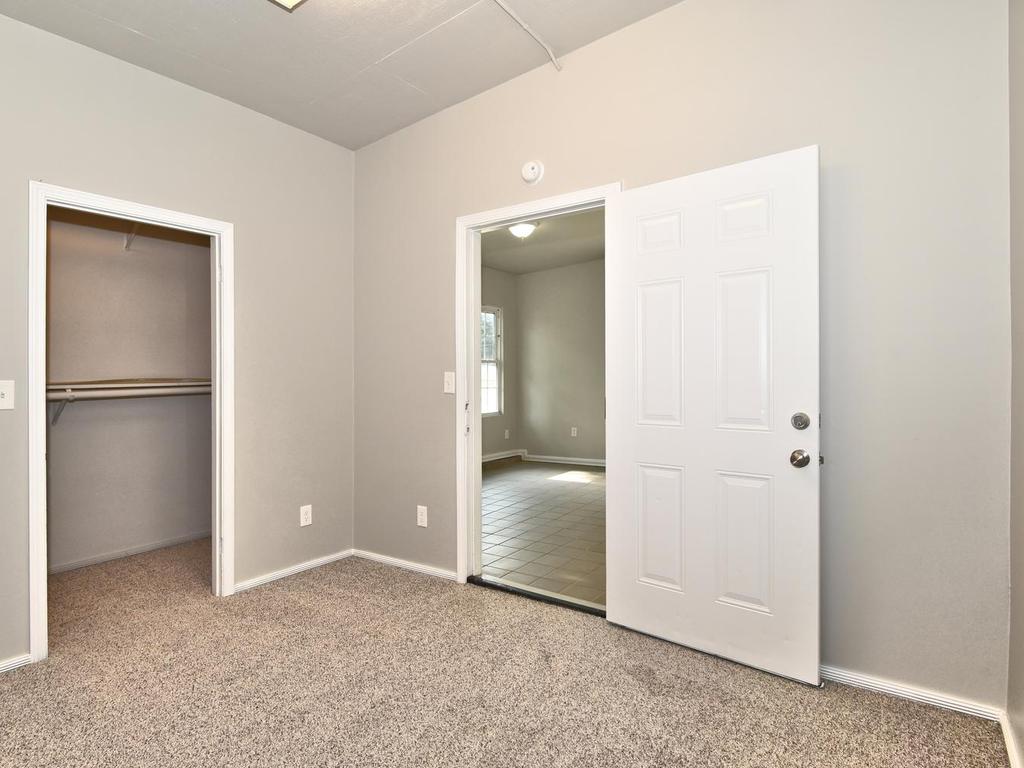 337 S 48th West Avenue Property Photo 15