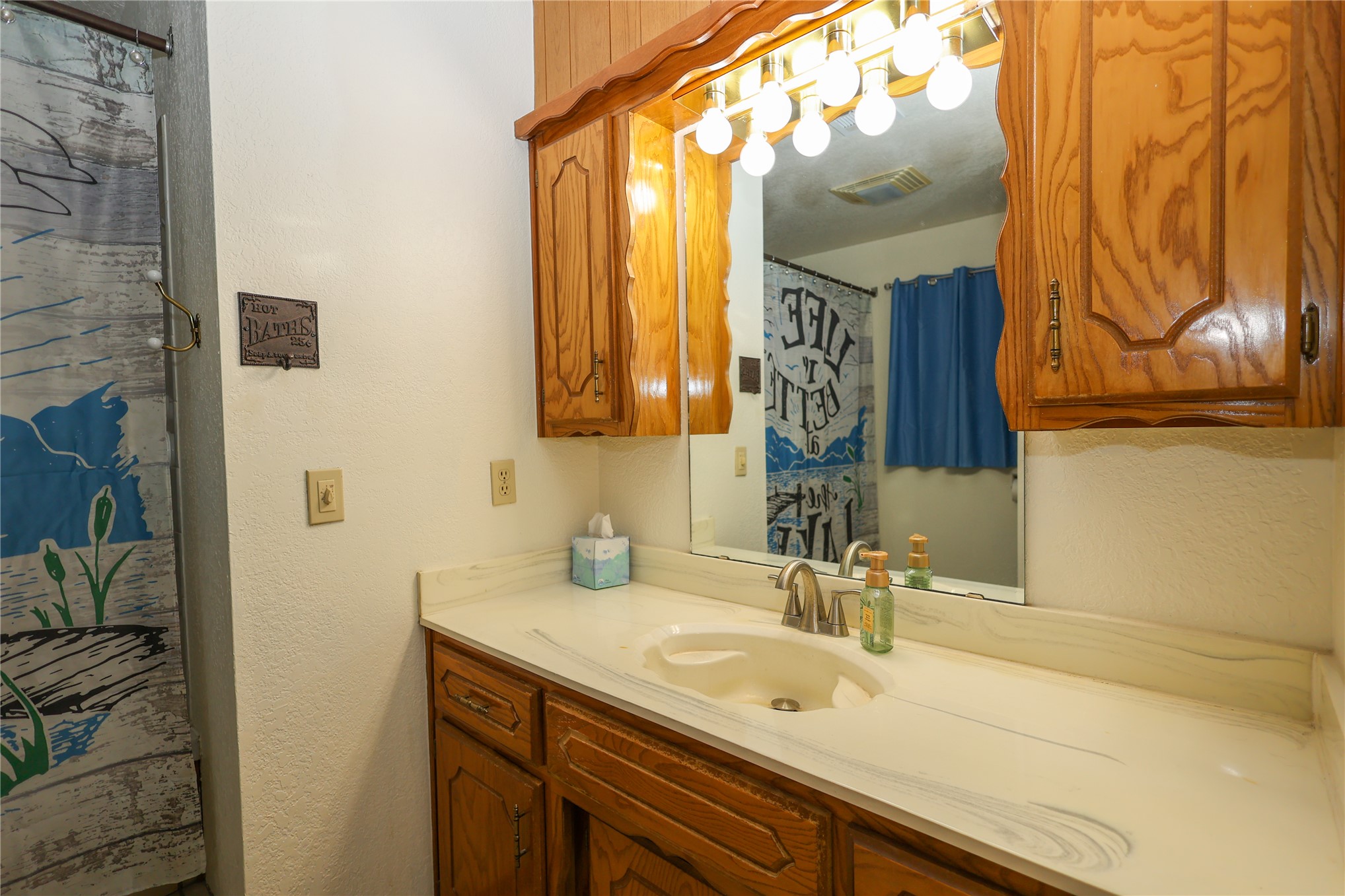 2030 Castle Rock Drive Property Photo 14
