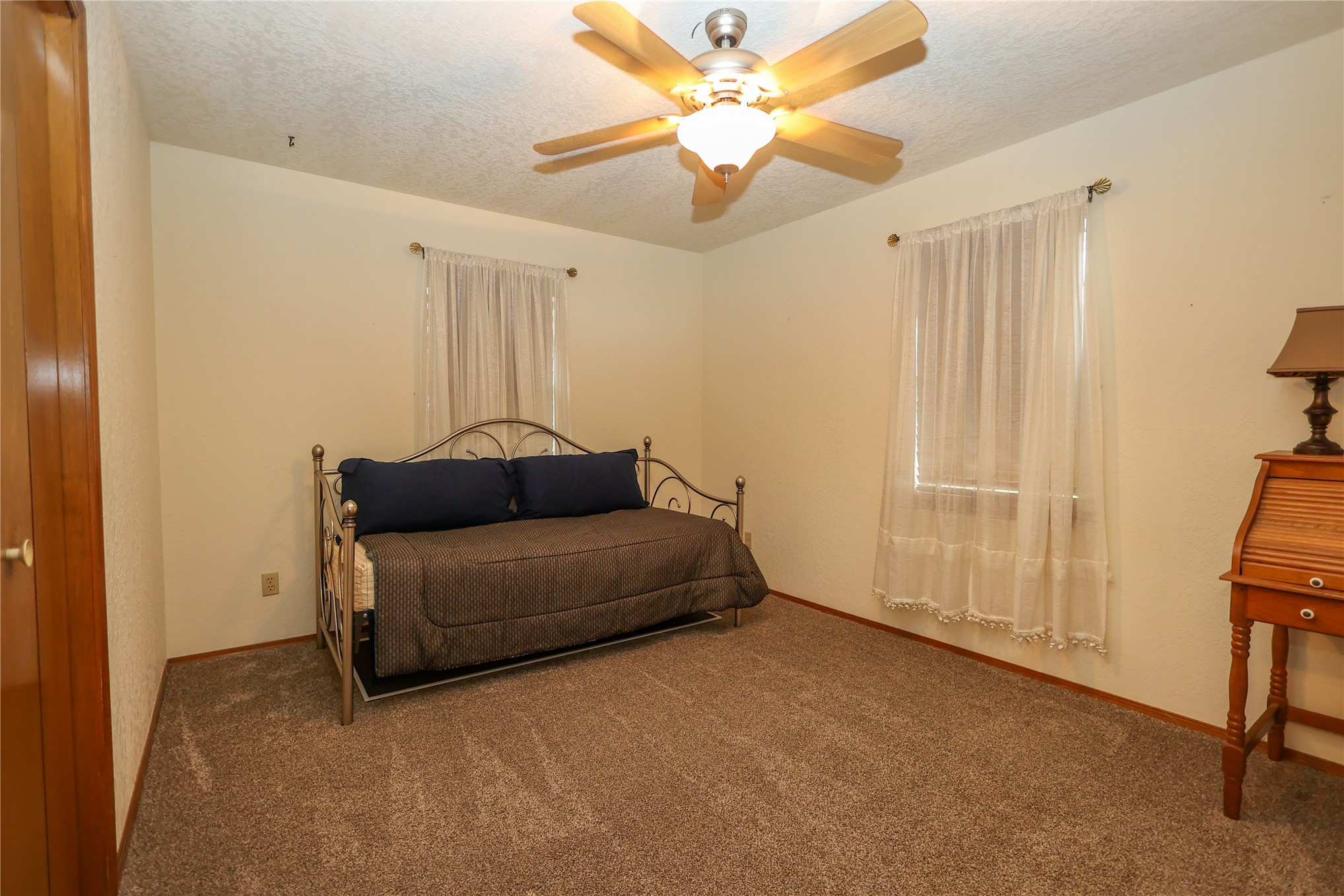 2030 Castle Rock Drive Property Photo 18