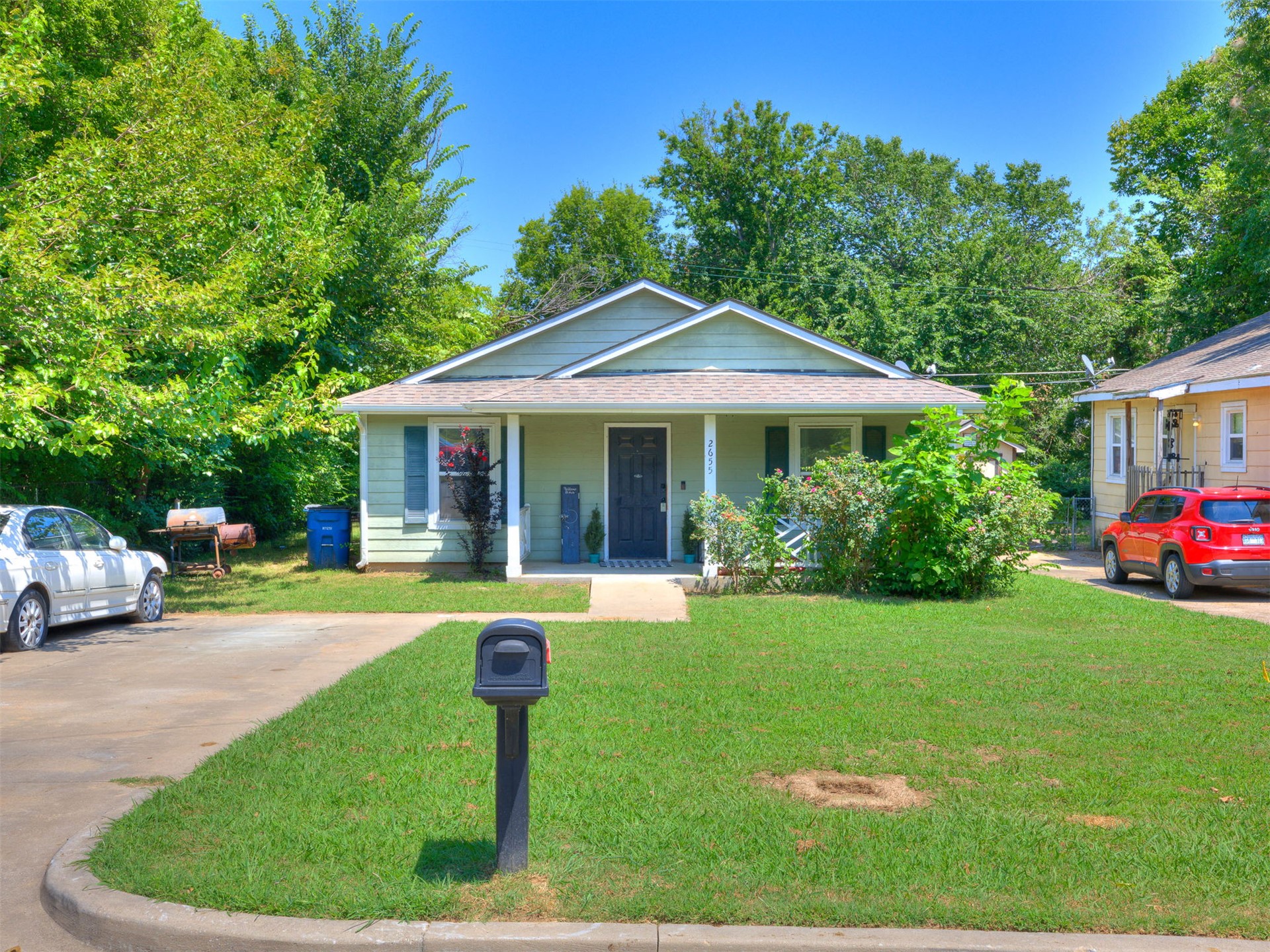 2655 N Quaker Avenue Property Photo 22