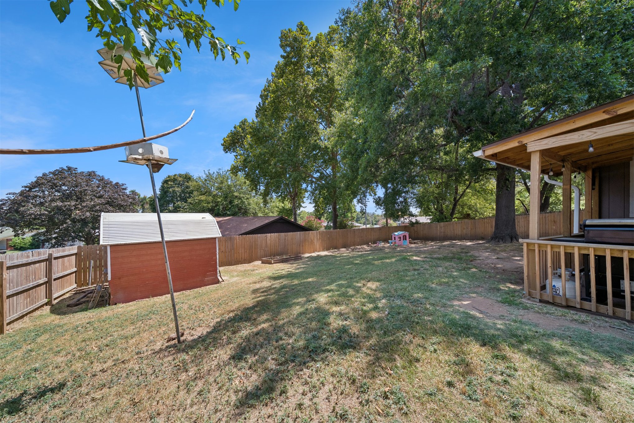 412 Beaumont Court Property Photo 31