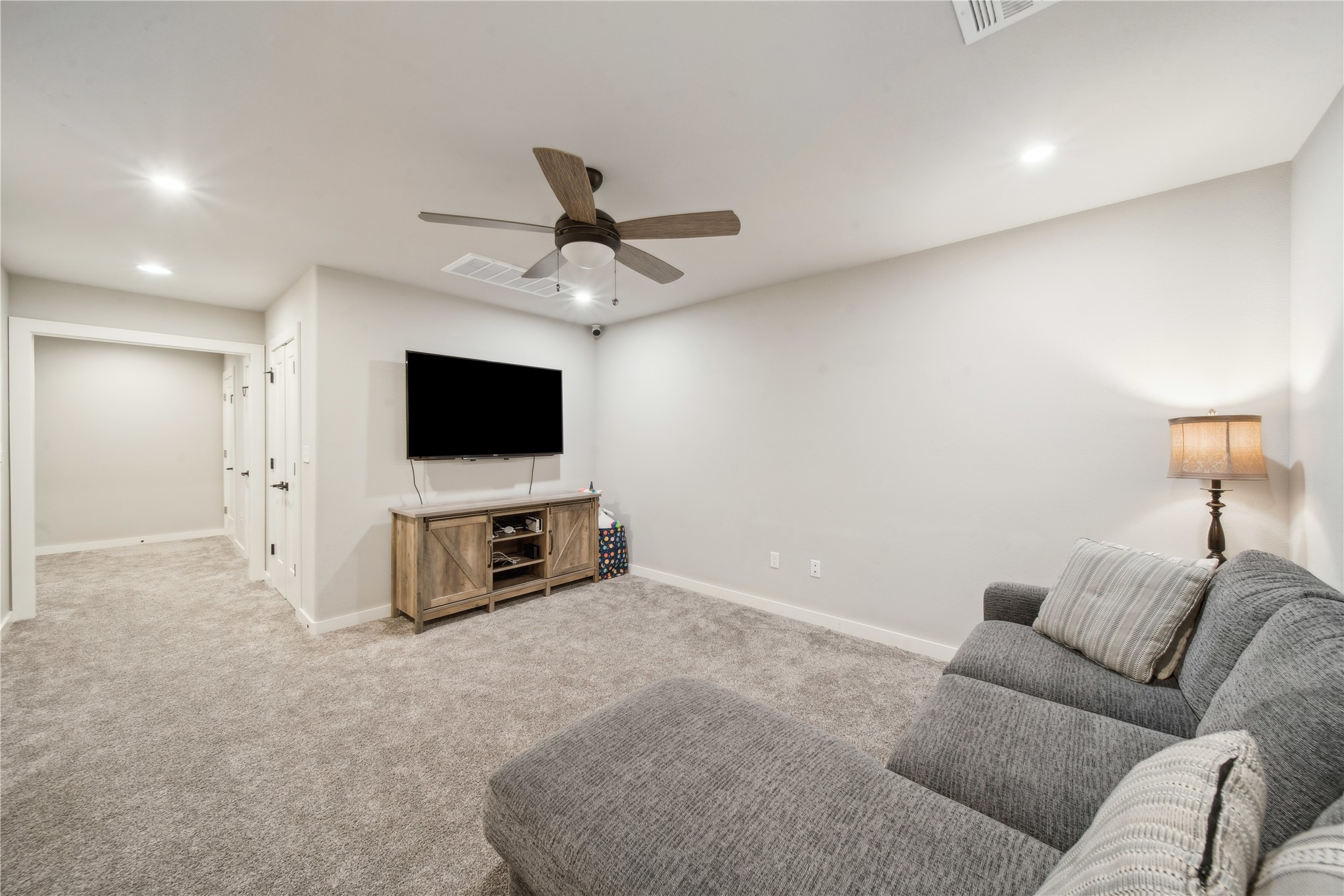 12914 S 28th Place Property Photo 24