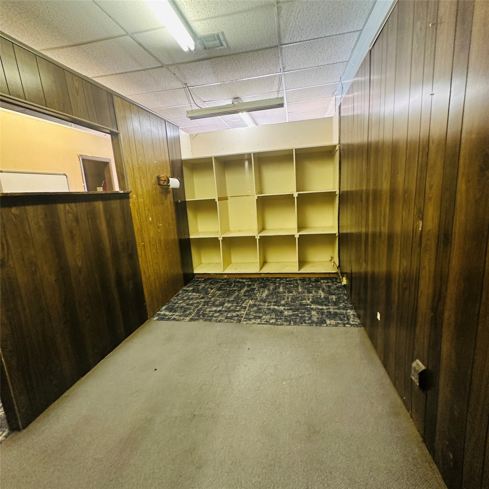 106 S Broadway Street Property Photo 6