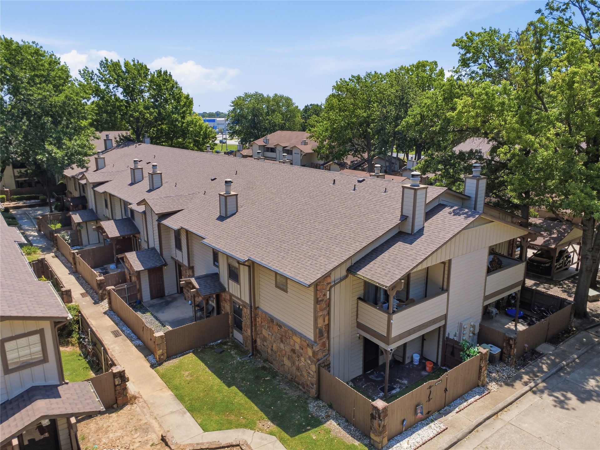 6514 S Memorial Drive #j Property Photo 2