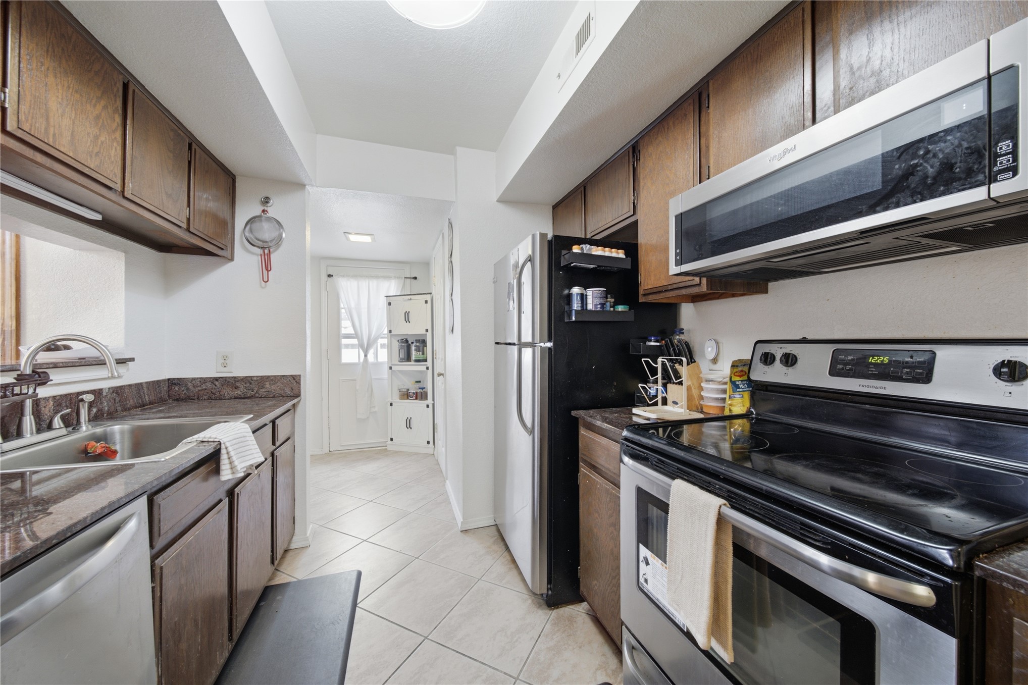 6514 S Memorial Drive #j Property Photo 17