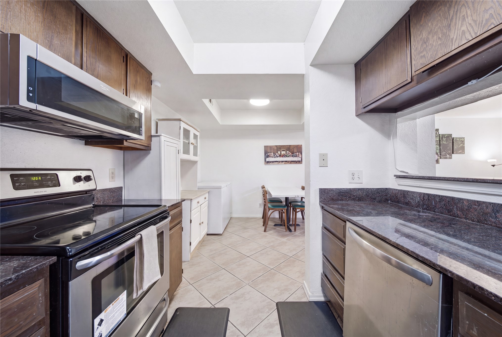 6514 S Memorial Drive #j Property Photo 19