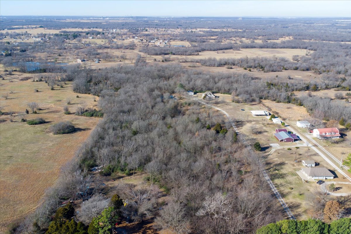 0003 S 4130 Road Property Photo 2