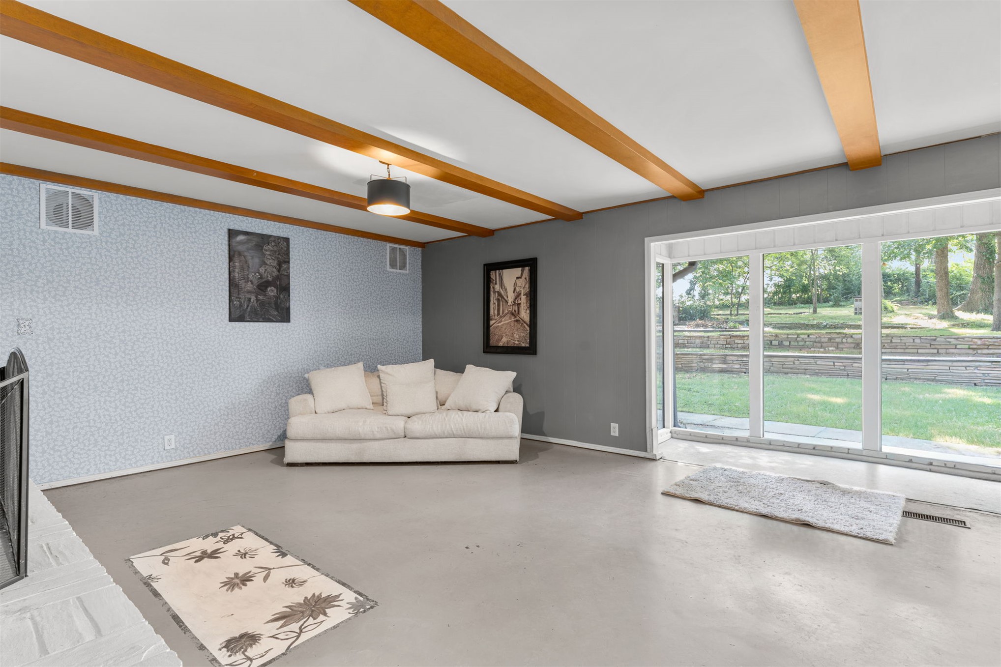 2210 Skyline Drive Property Photo 30