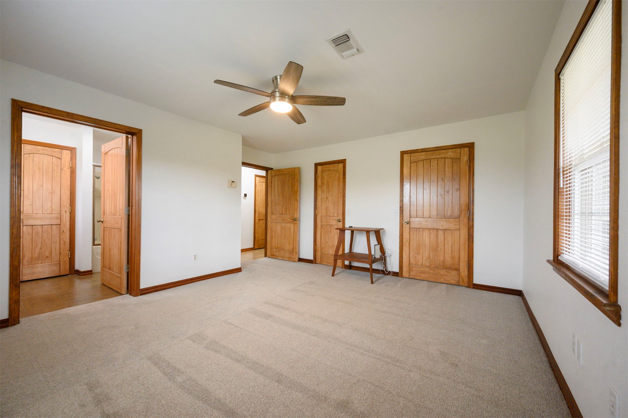 622 N 4700 Property Photo 12