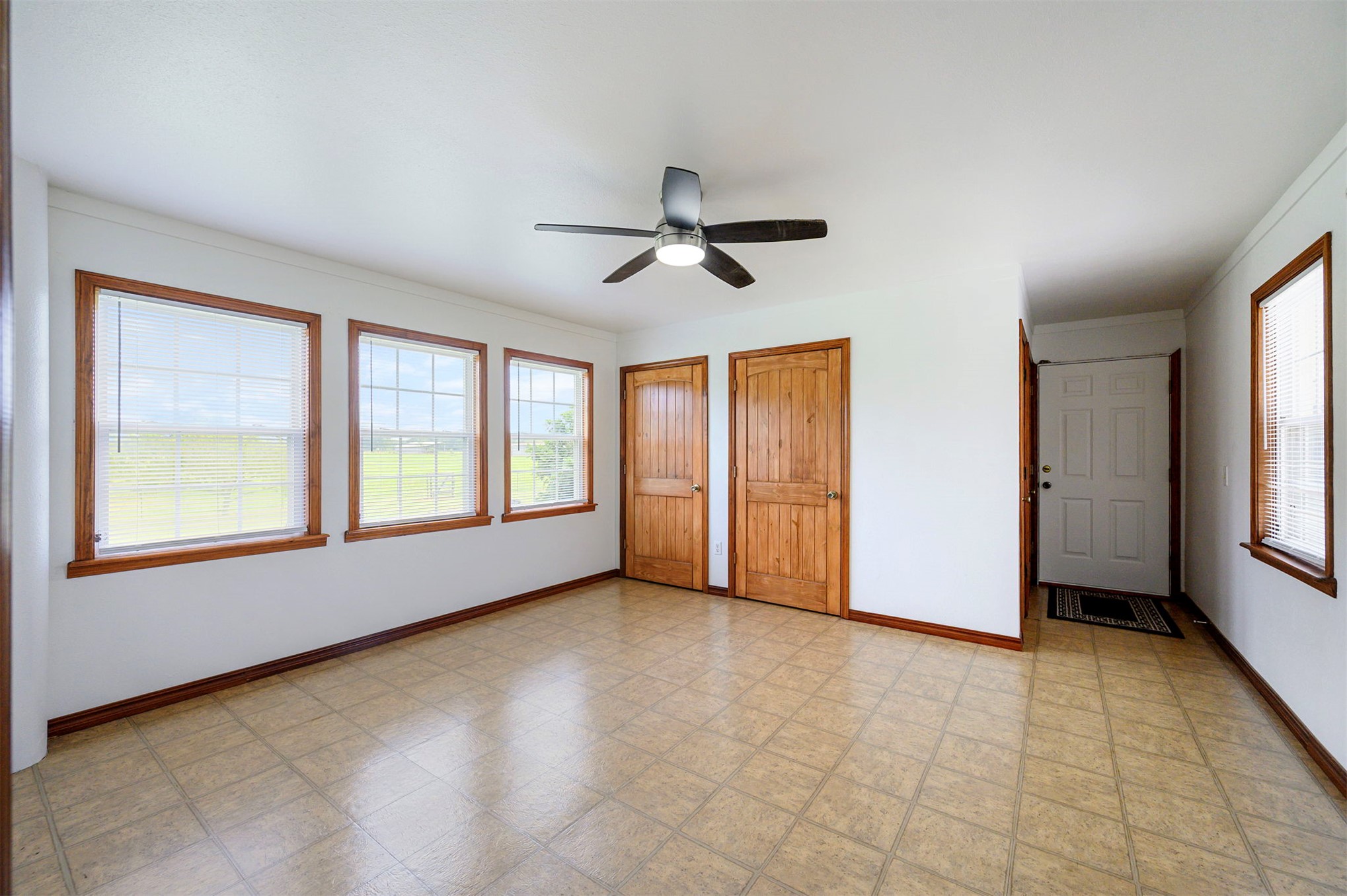 622 N 4700 Property Photo 29