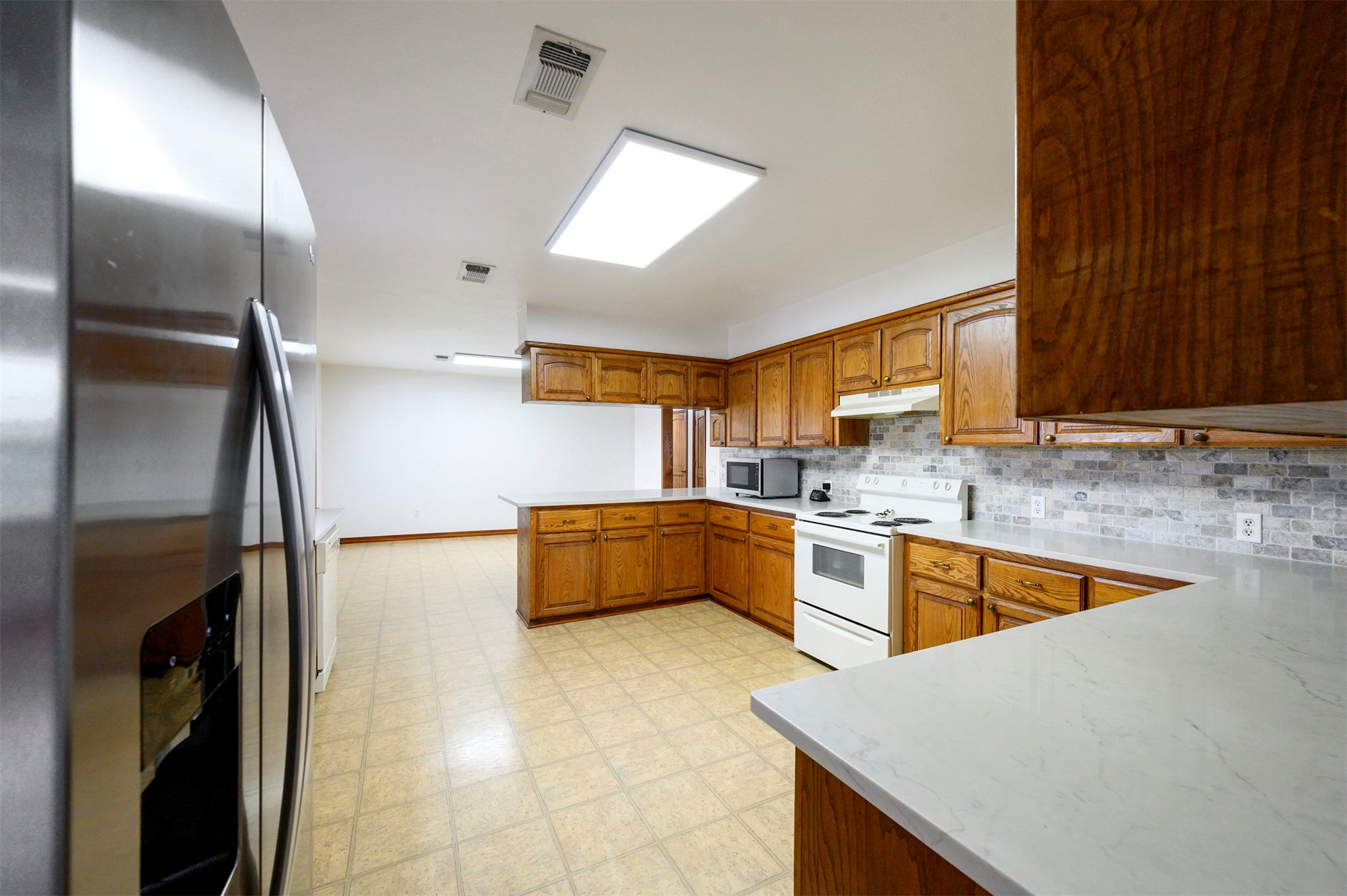 622 N 4700 Property Photo 55