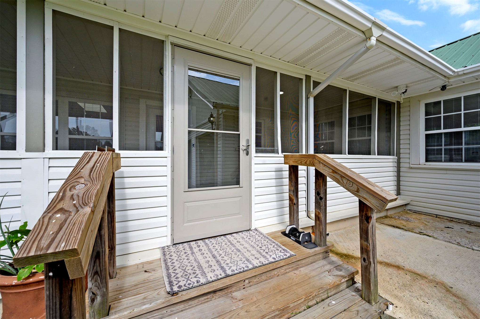 622 N 4700 Property Photo 60