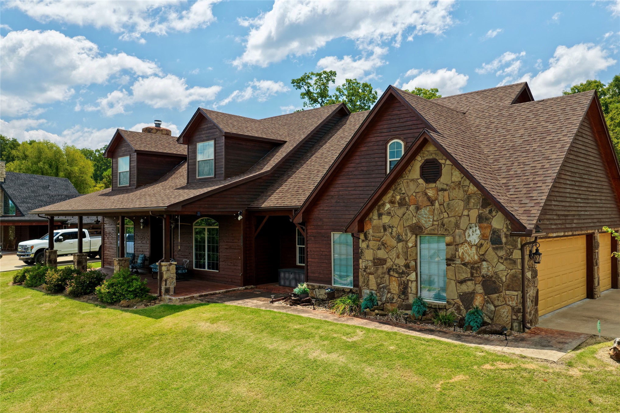 113 Three Nations Drive Property Photo 2