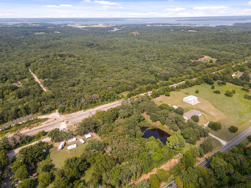 6662 Mcduffee Road Property Photo 9