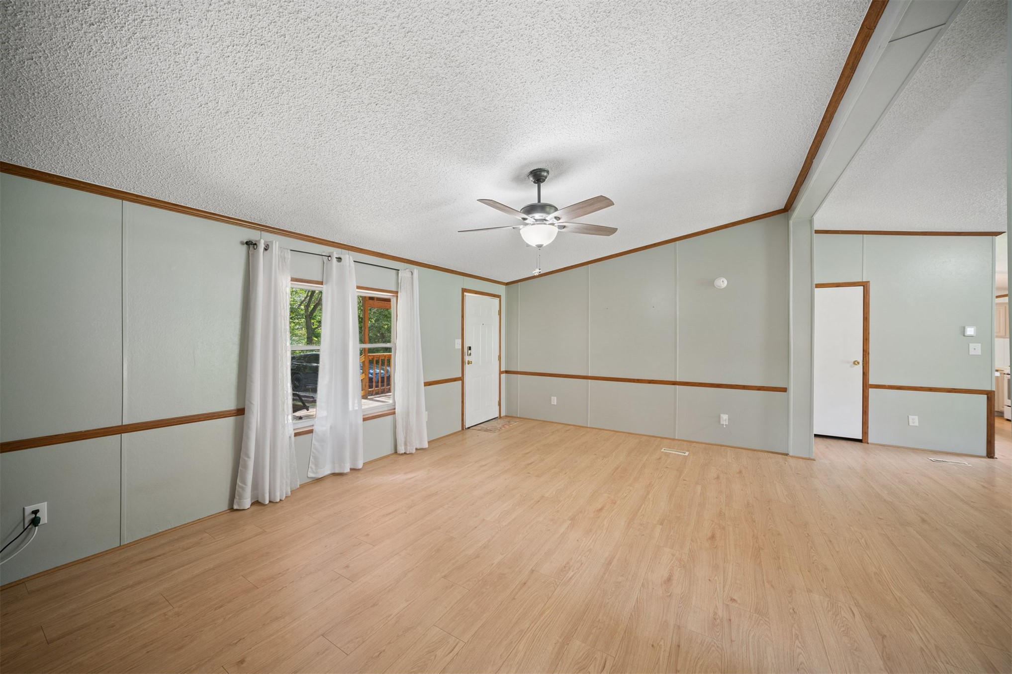 30636 S R & R Road Property Photo 9