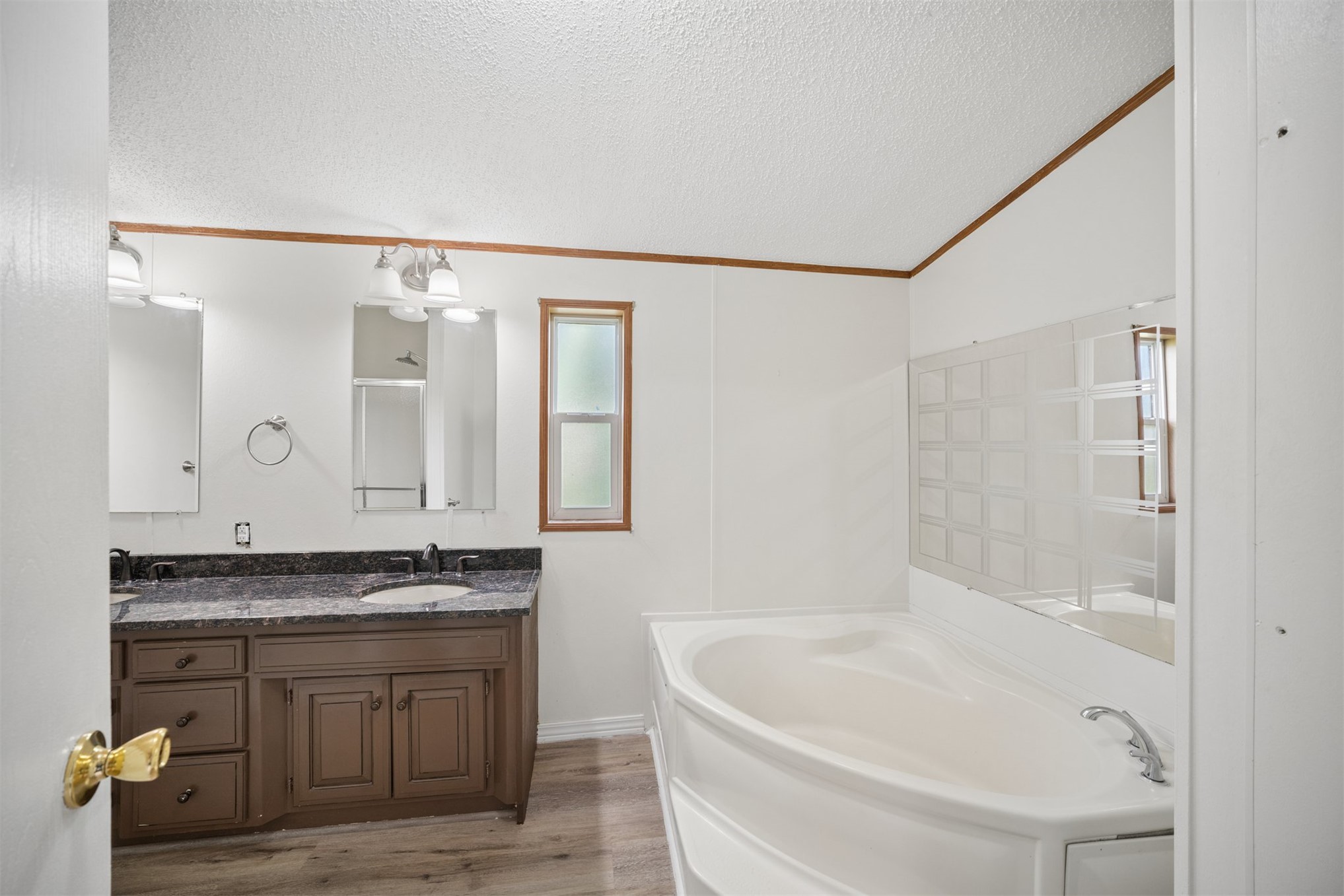 30636 S R & R Road Property Photo 15