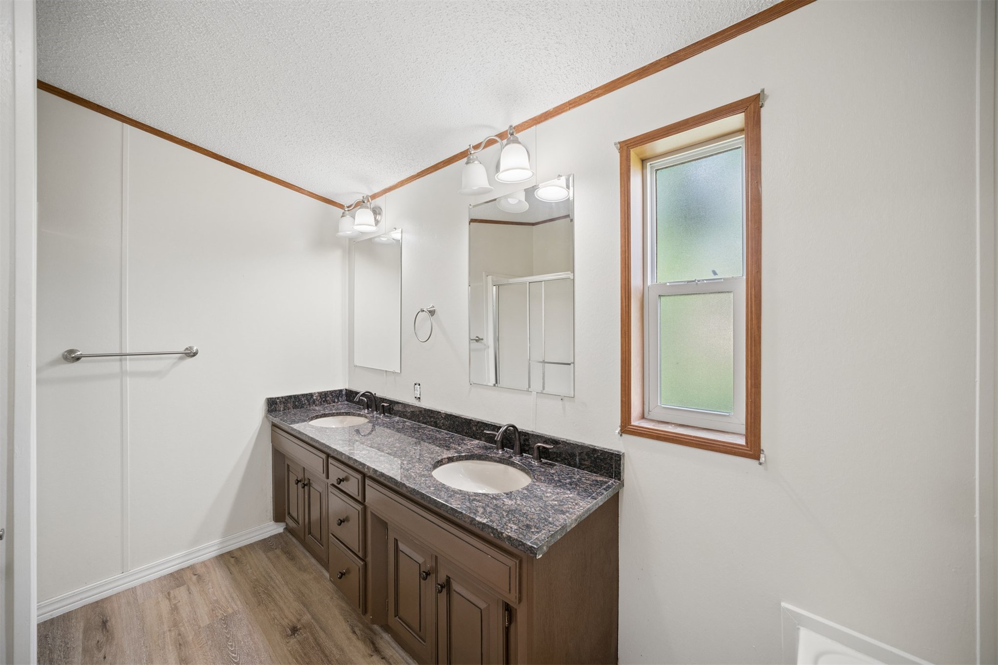 30636 S R & R Road Property Photo 16