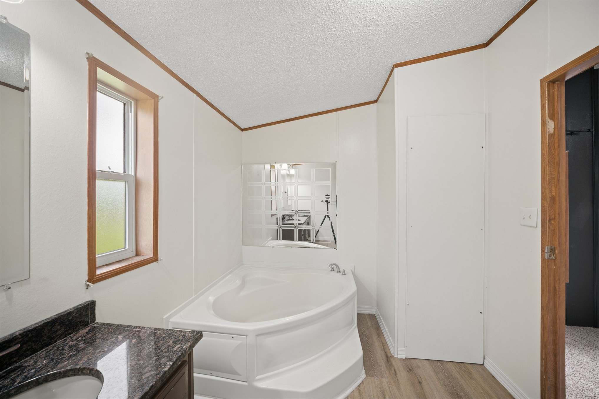 30636 S R & R Road Property Photo 18