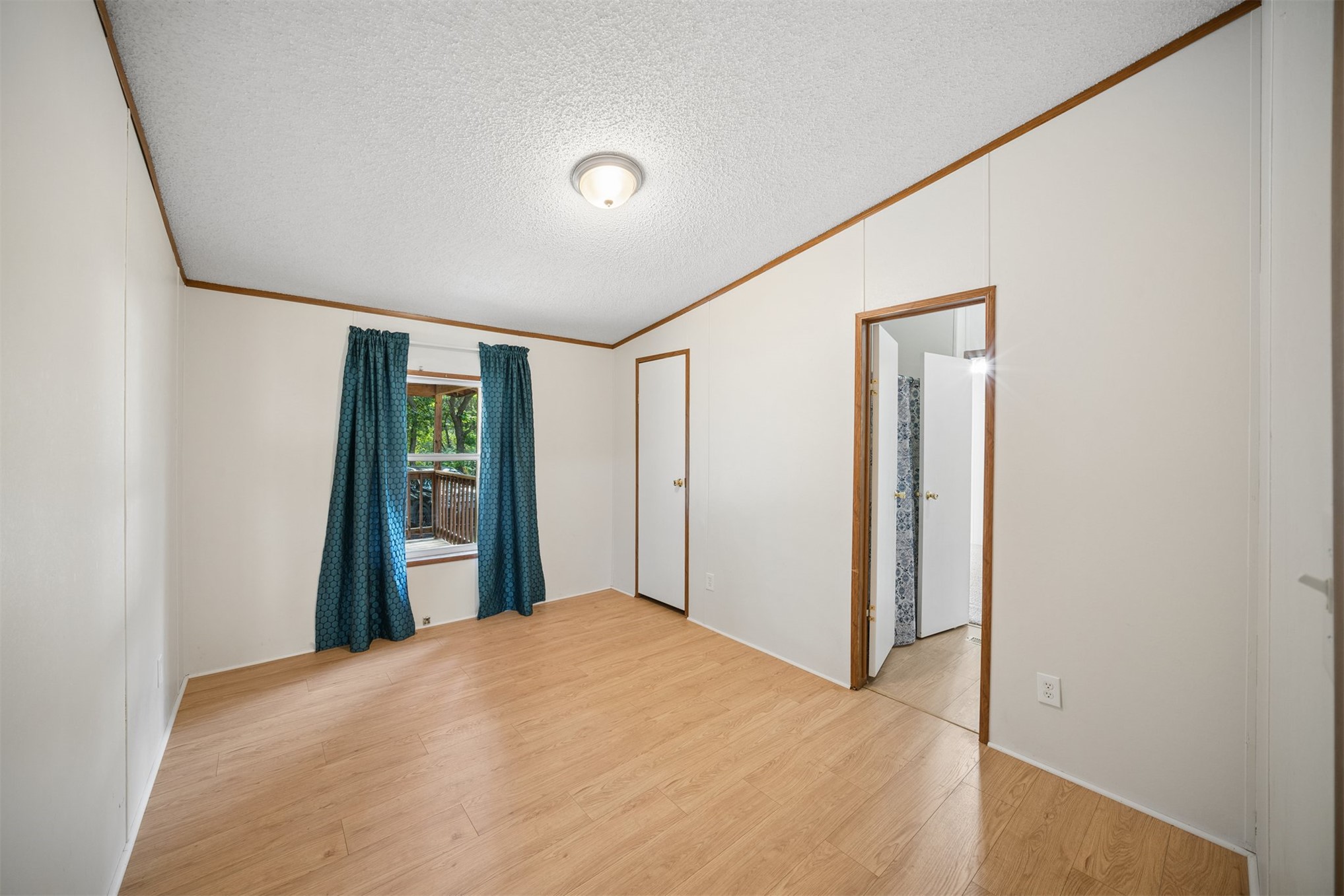 30636 S R & R Road Property Photo 23