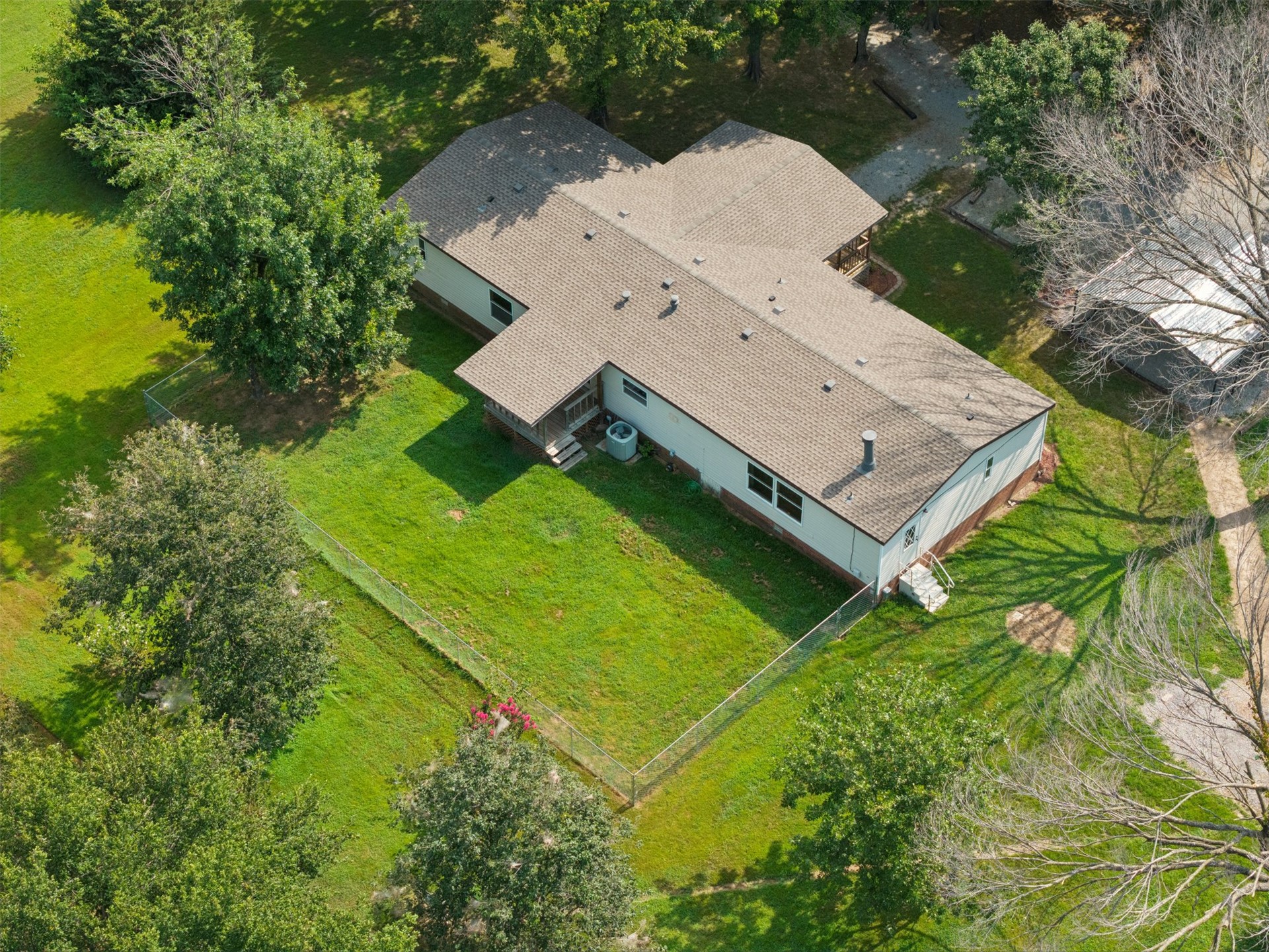 30636 S R & R Road Property Photo 46