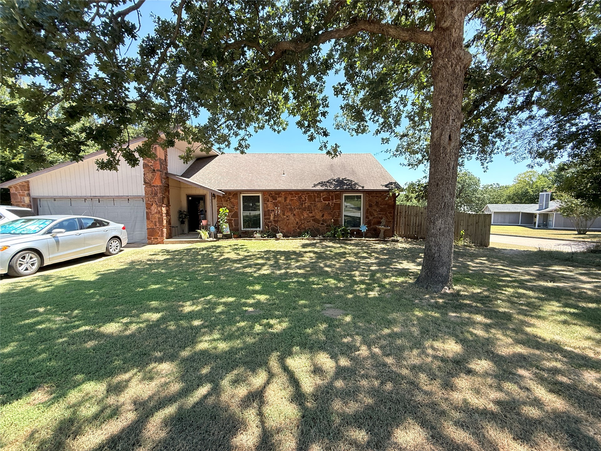 511 N Dawn Lane Property Photo 38