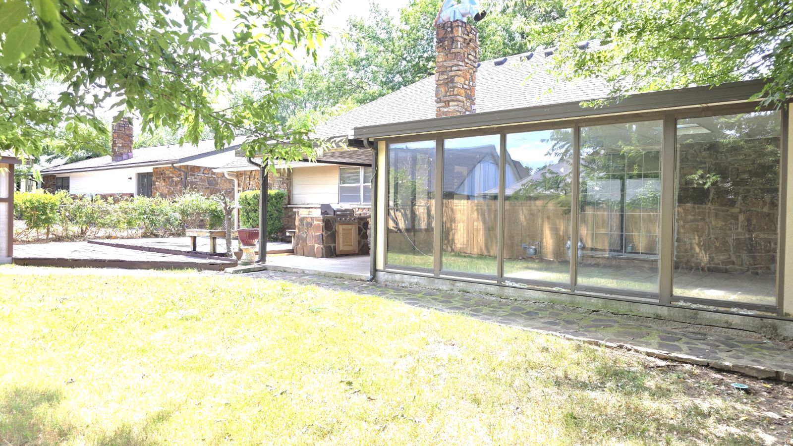 13361 E 32nd Place Property Photo 14
