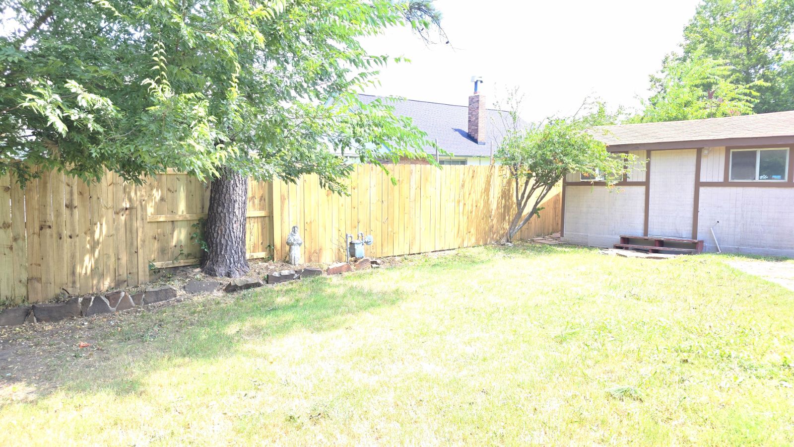 13361 E 32nd Place Property Photo 16