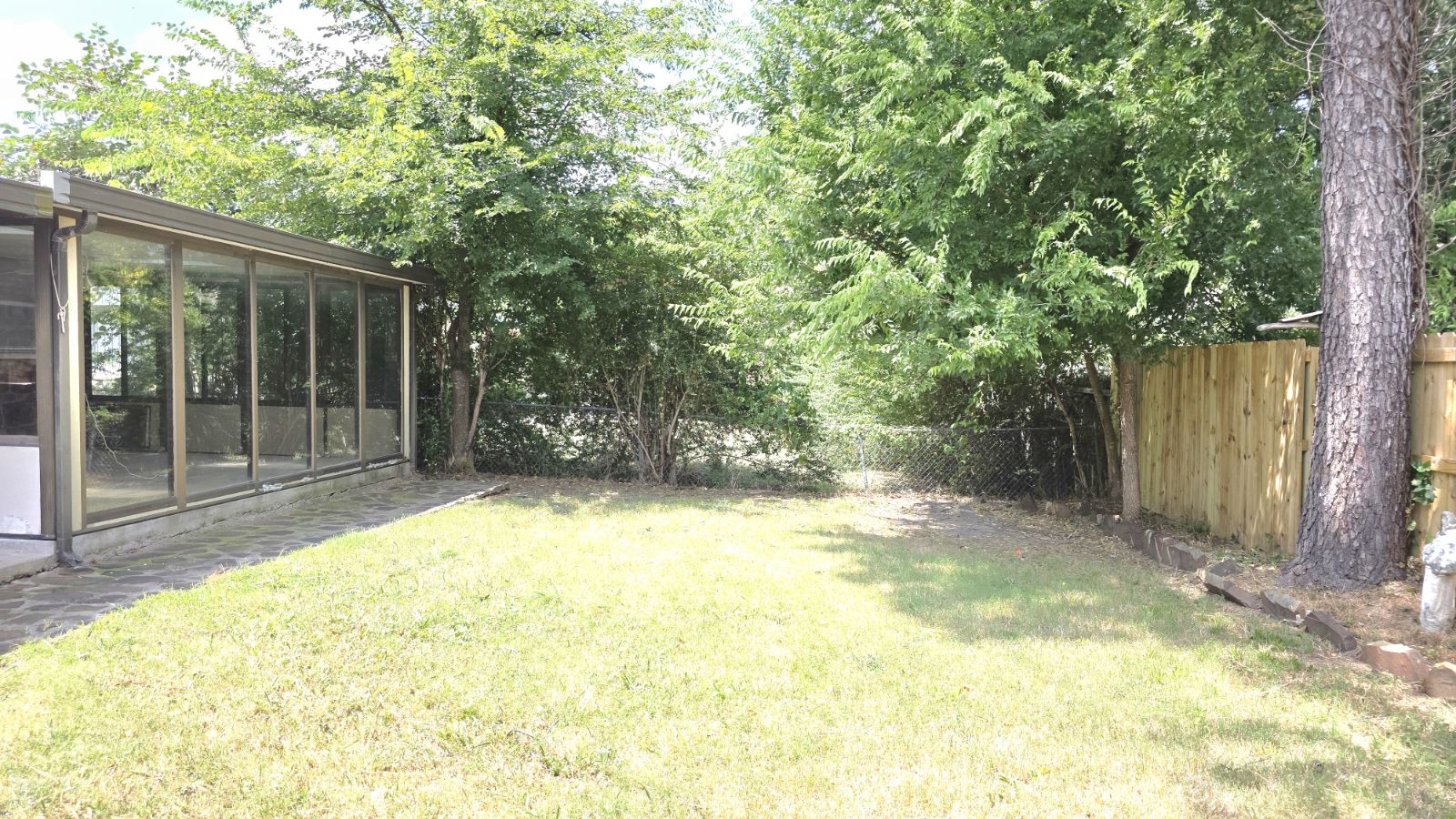 13361 E 32nd Place Property Photo 21