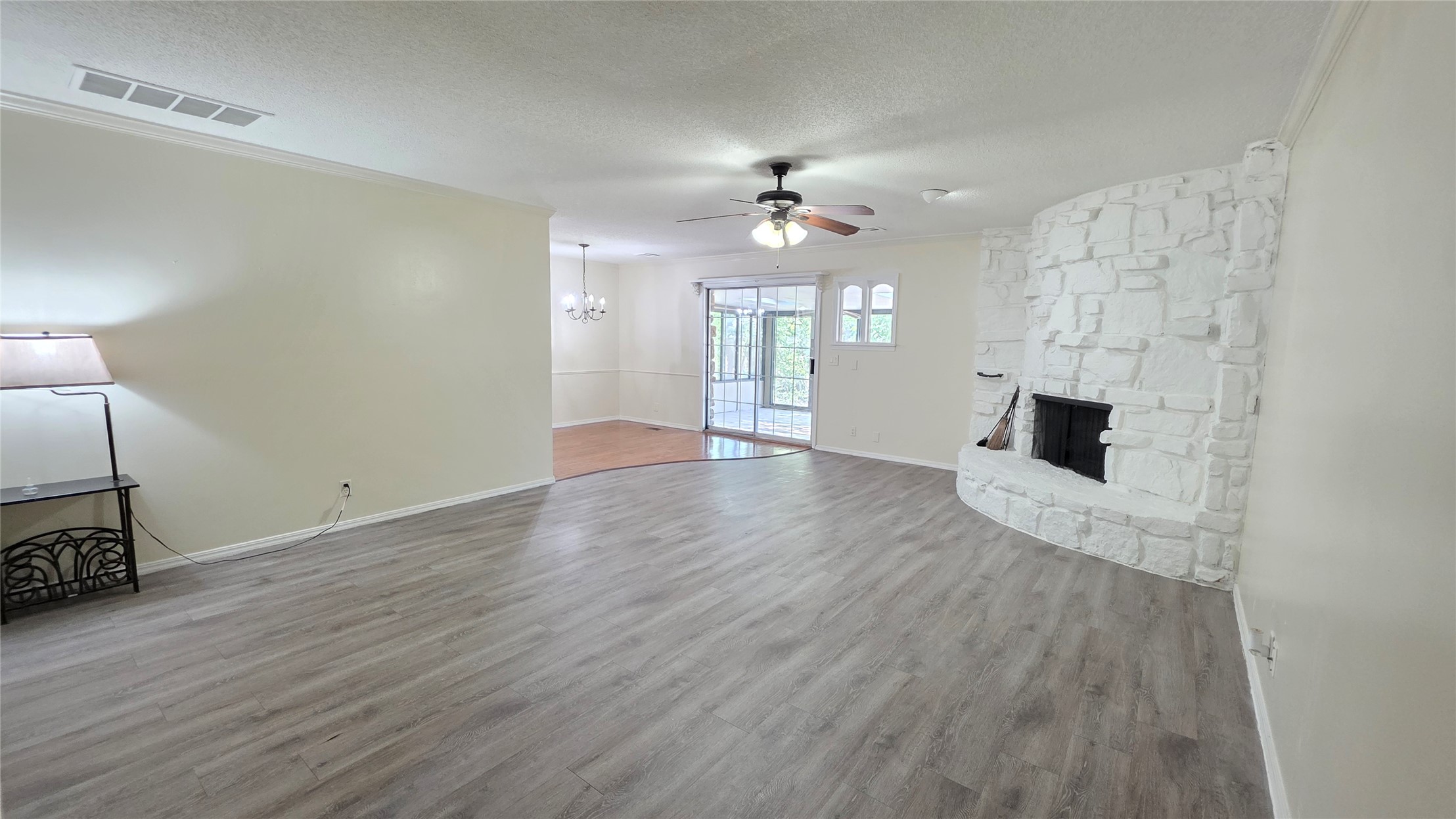 13361 E 32nd Place Property Photo 23