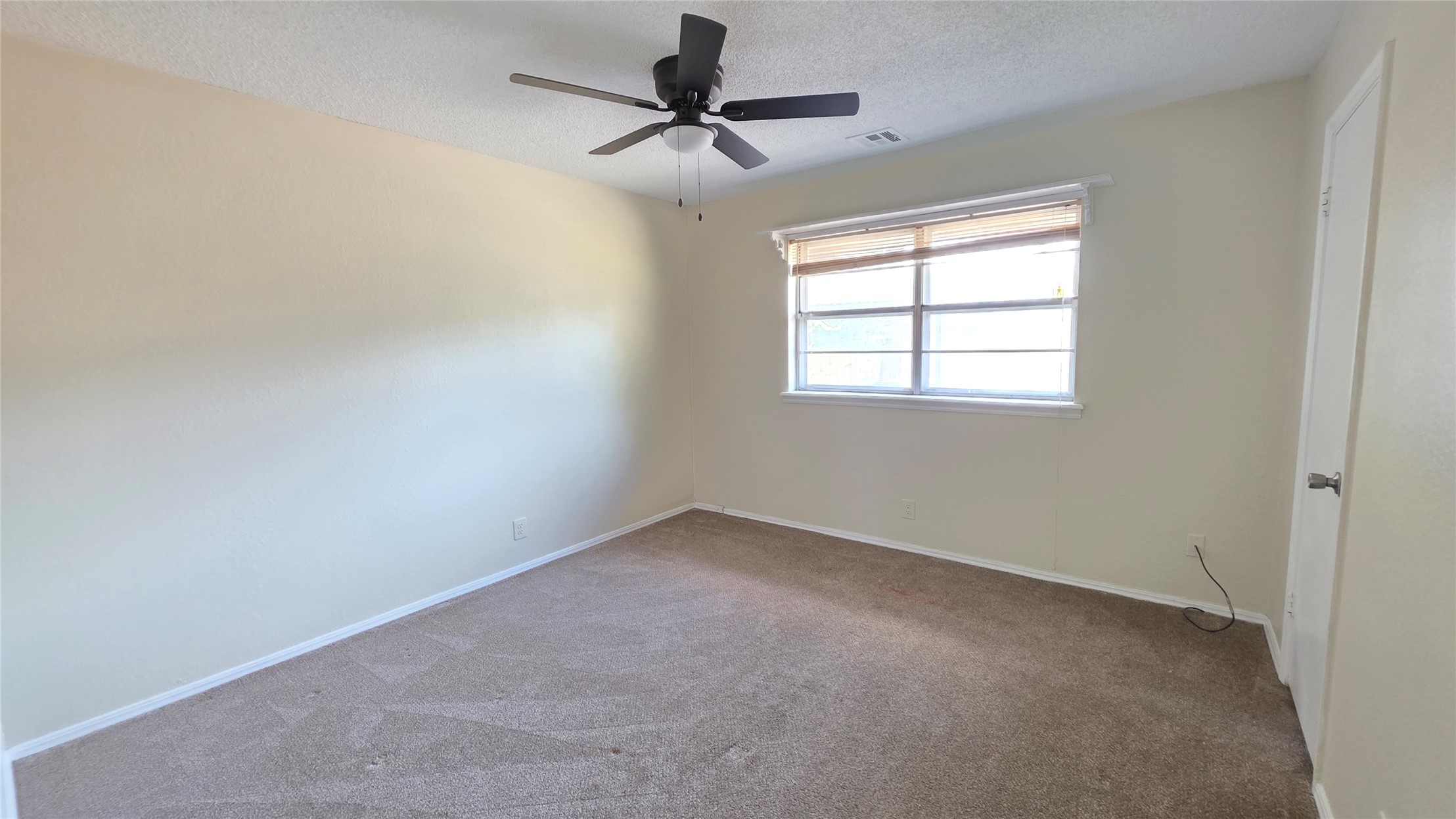 13361 E 32nd Place Property Photo 32