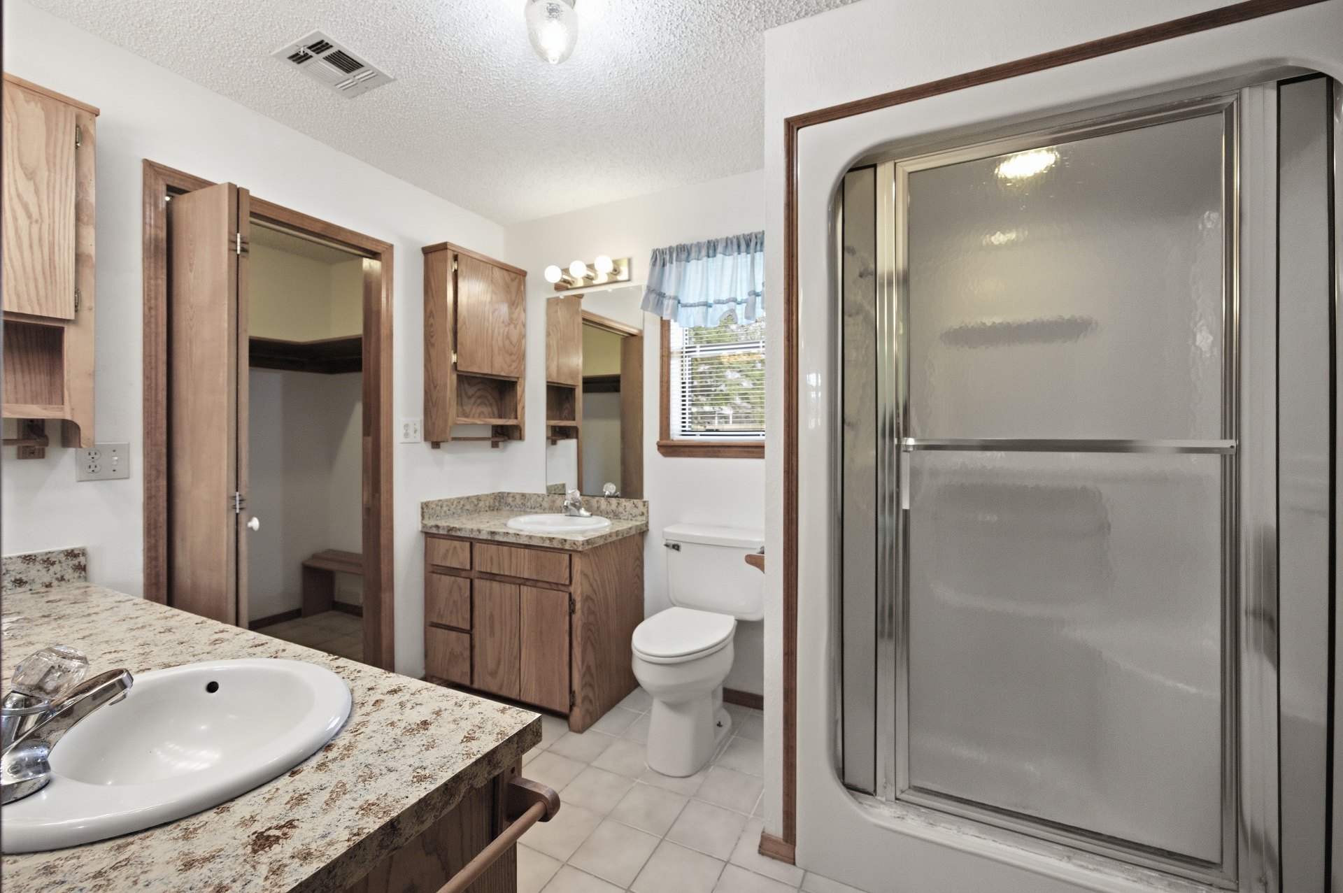 8628 W Voca Property Photo 19