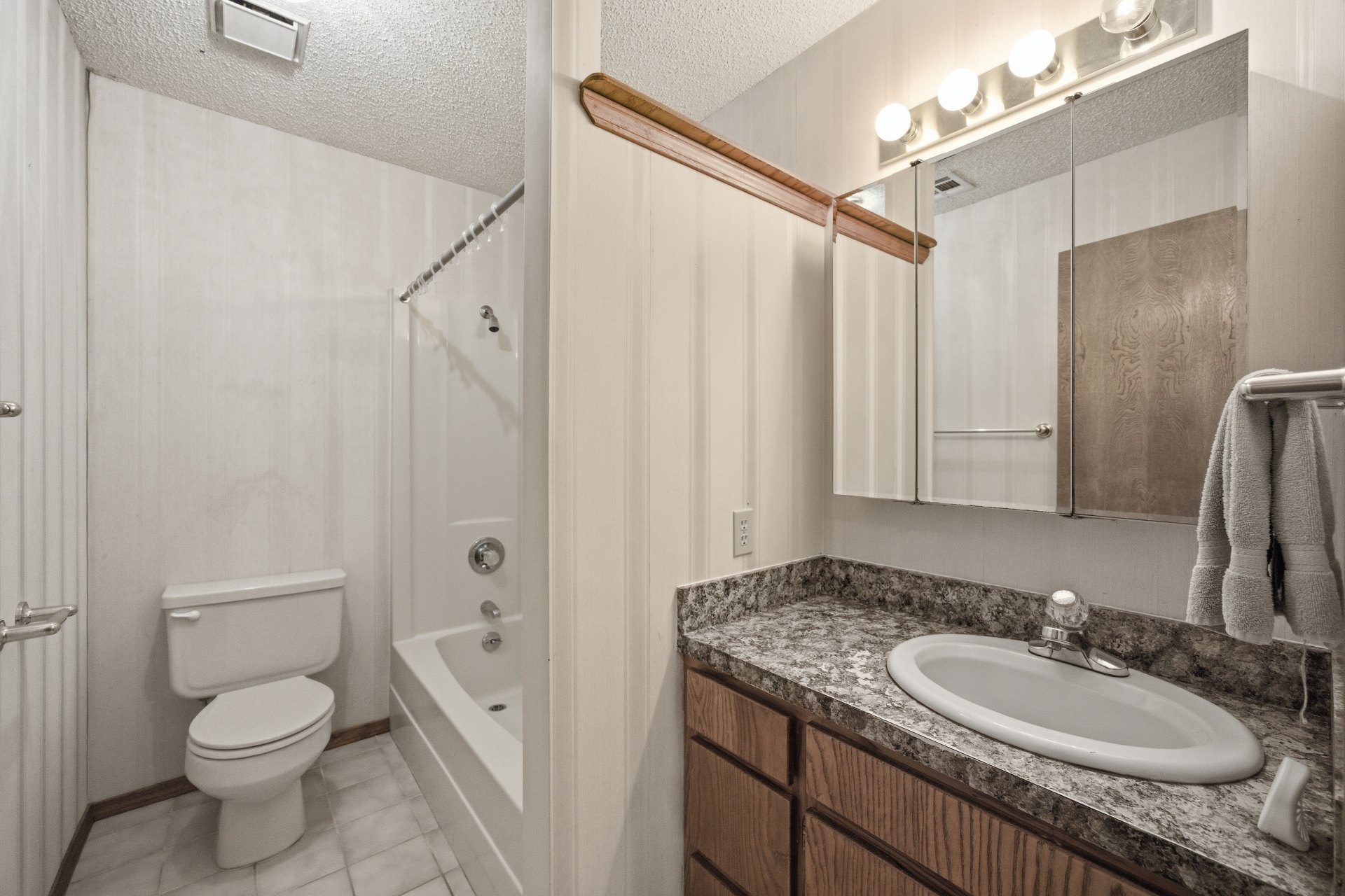 8628 W Voca Property Photo 25